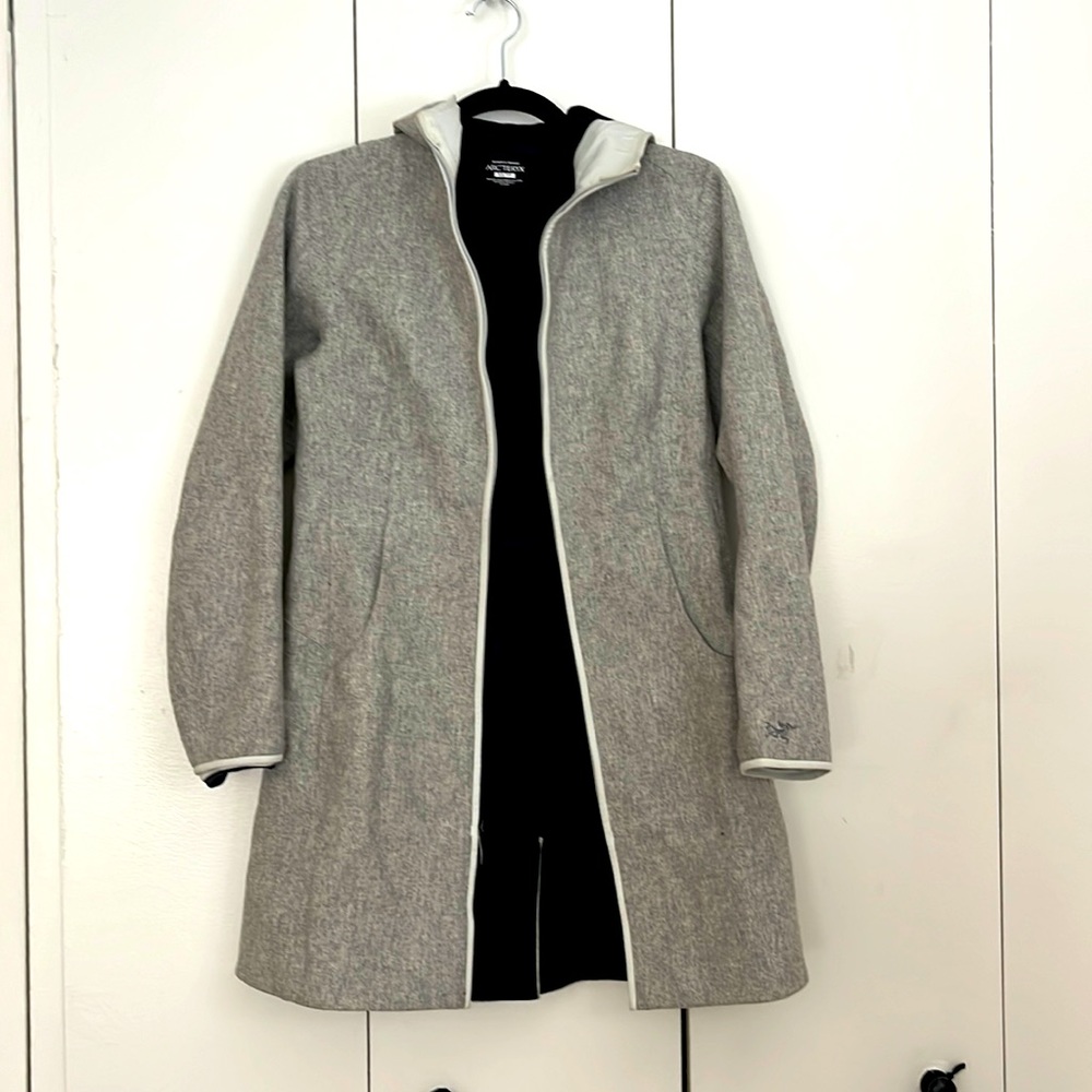Arcteryx Arc’teryx hooded gray wool nylon zip jacket XS